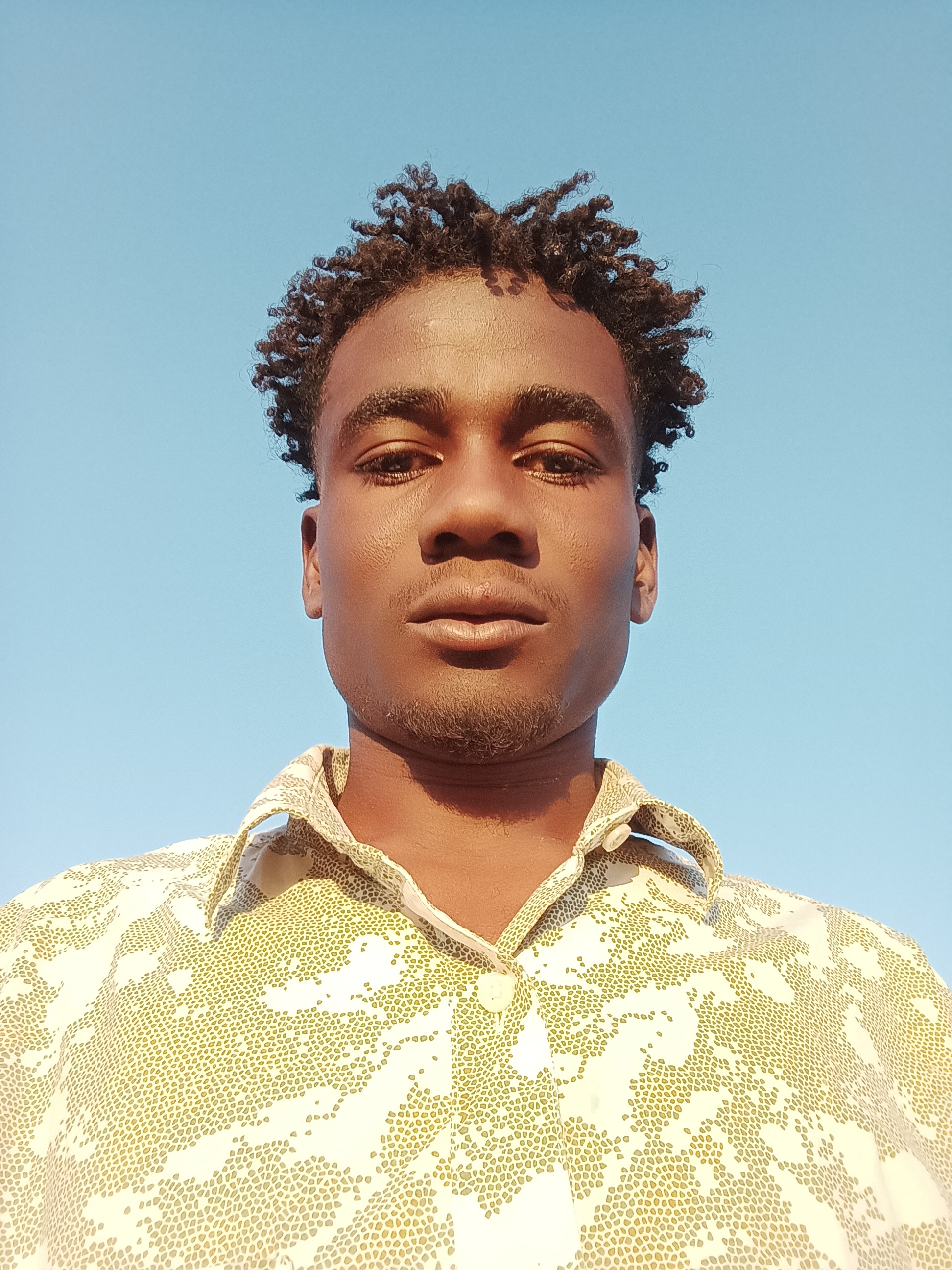 SOLTAN SHYRISOLTAN_Bh5Qp